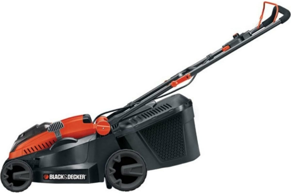 Аккумуляторная газонокосилка Black+Decker CLM3820L1